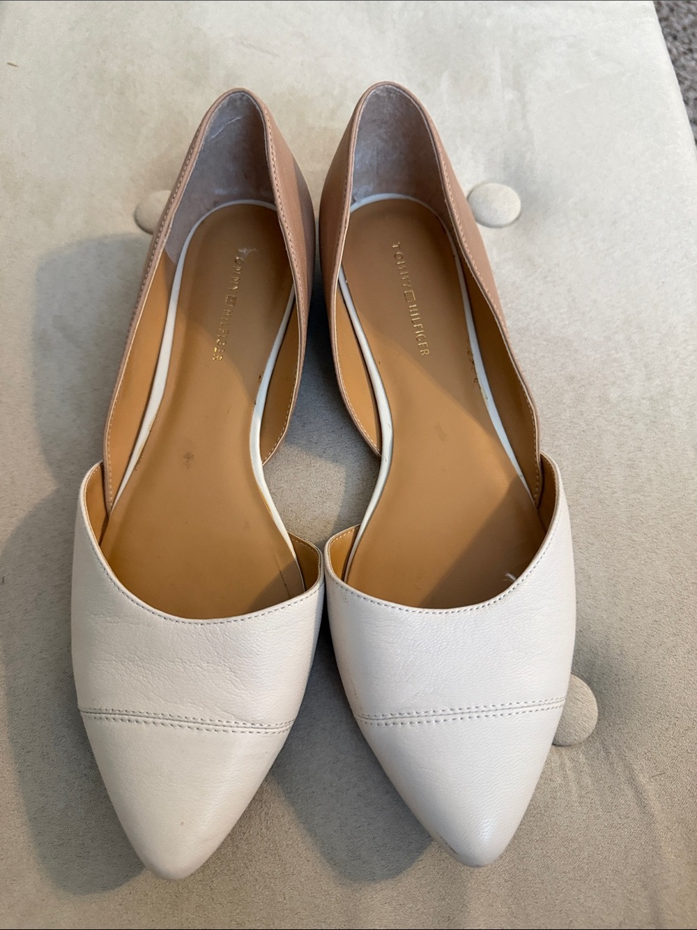Tommy Hilfiger Two-Tone Pointed D'Orsay Flats in White and Tan